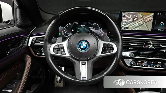 BMW 5 Series (G30) 2022 Белый из Кореи, фото 3