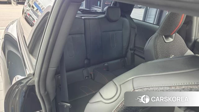 Mini Cooper S 4th Generation 2025 Серый из Кореи, фото 3