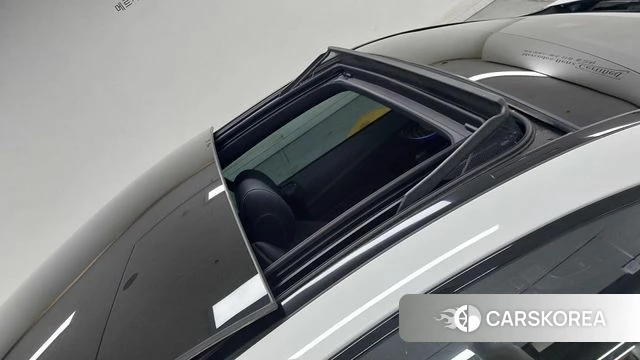 Mercedes-Benz E-Class W213 2023 Белый из Кореи, фото 3