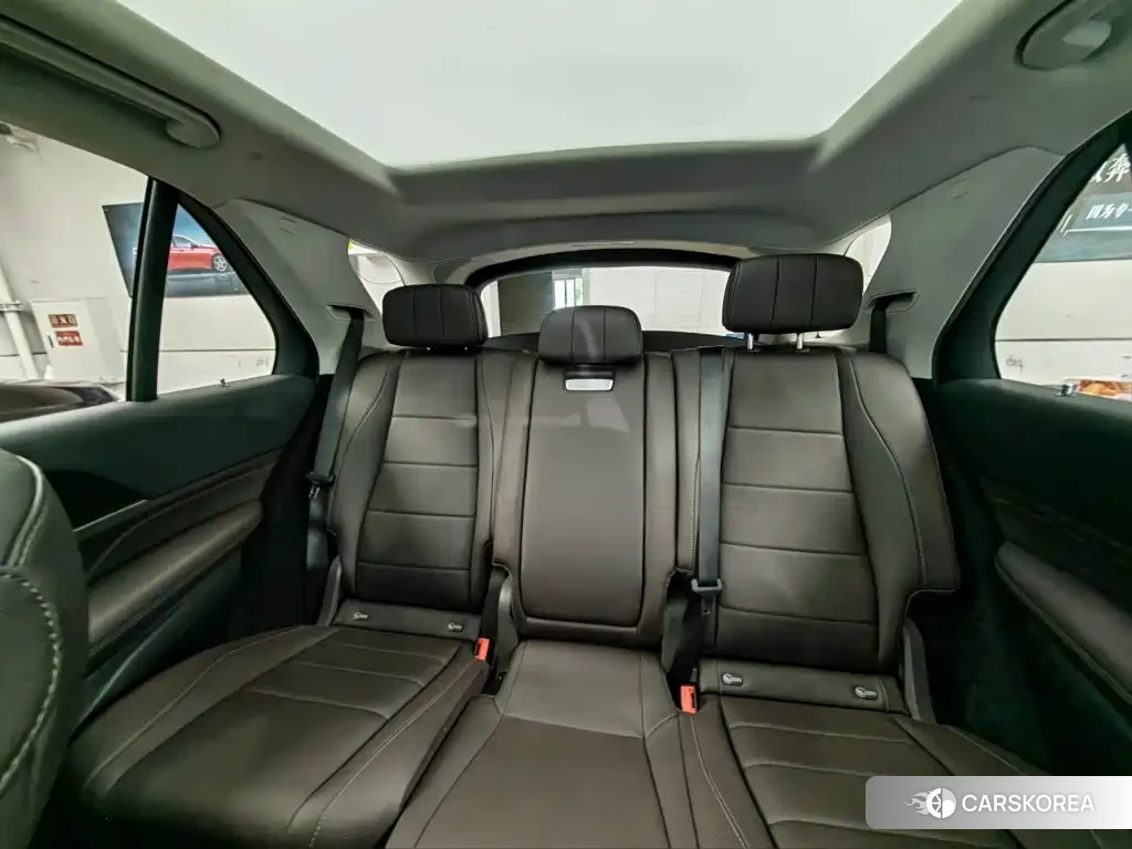 Mercedes-Benz GLE 2022 Черный из Китая, фото 3