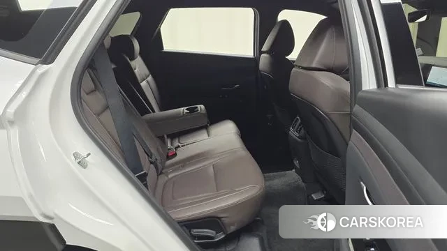 Hyundai The New Tucson (NX4) 2024 Белый из Кореи, фото 3