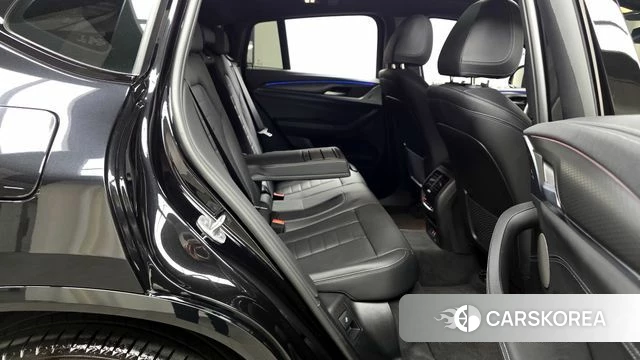BMW X4 (G02) 2025 Черный из Кореи, фото 3
