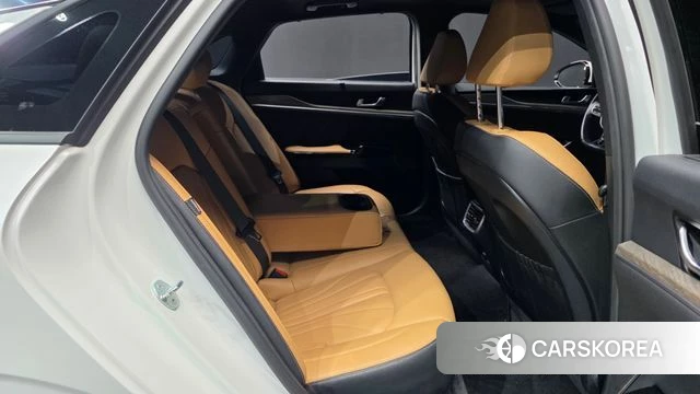 Kia K5 3rd generation 2023 Белый из Кореи, фото 3