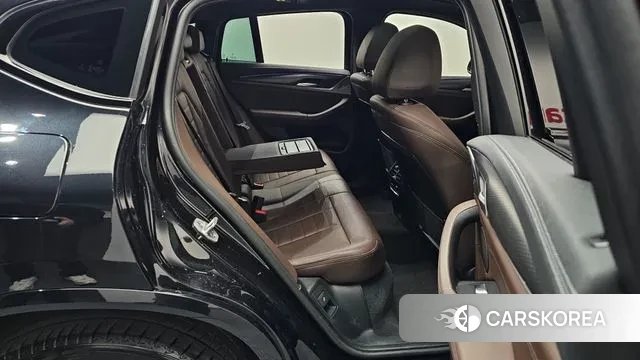 BMW X4 (G02) 2024 Черный из Кореи, фото 3