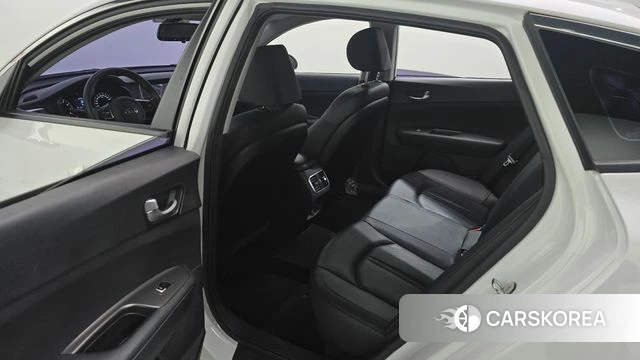 Kia The New K5 2nd generation 2019 Белый из Кореи, фото 3