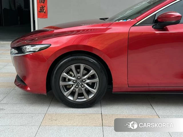 Mazda 3 Angkesaila 2021 Красный из Китая, фото 3