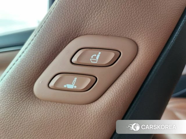 Genesis GV70 2021 Белый из Кореи, фото 3