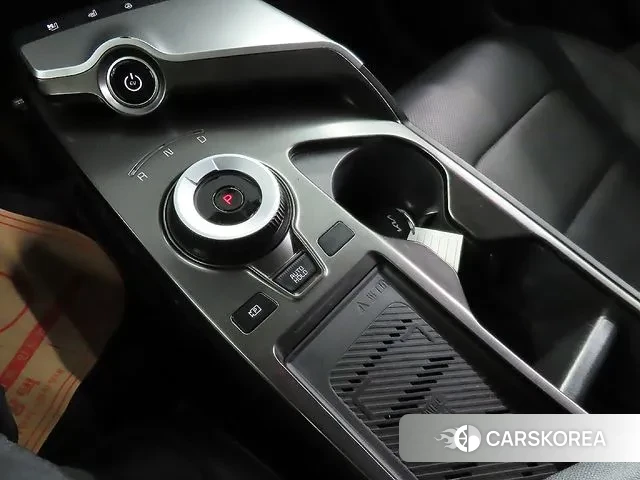 Kia EV6 2021 Серый из Кореи, фото 3