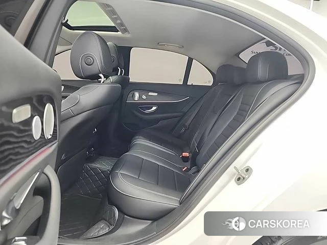 Mercedes-Benz E-Class W213 2019 Белый из Кореи, фото 3