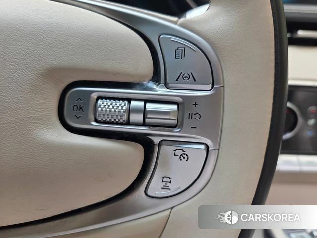 Genesis GV70 2022 Белый из Кореи, фото 3