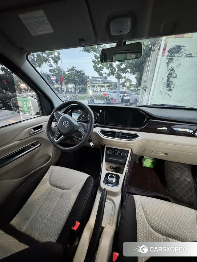 Chang'an Crossing Cross Star V7 EV 2025 Белый из Китая, фото 3