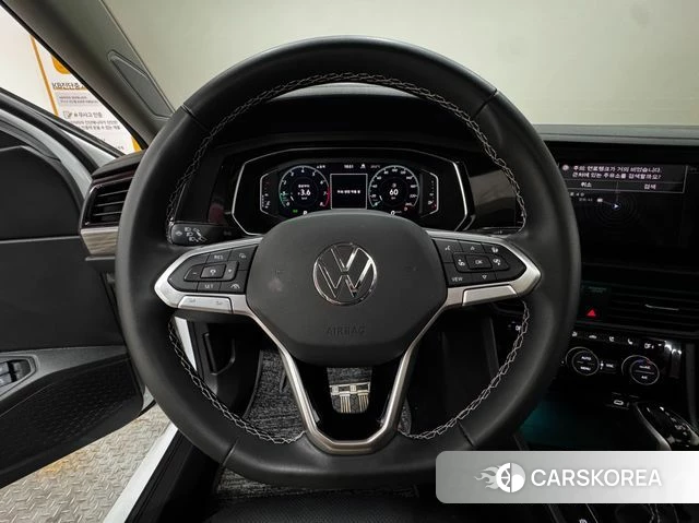 Volkswagen 7th Generation of Jetta 2023 Белый из Кореи, фото 3
