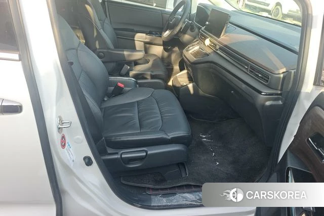 Honda Odyssey 2025 Белый из Китая, фото 3