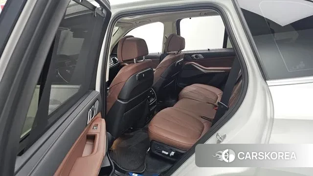 BMW X5 (G05) 2024 Белый из Кореи, фото 3