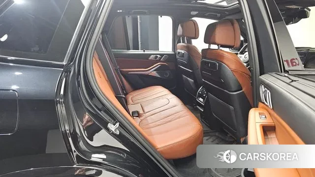 BMW X5 (G05) 2024 Черный из Кореи, фото 3