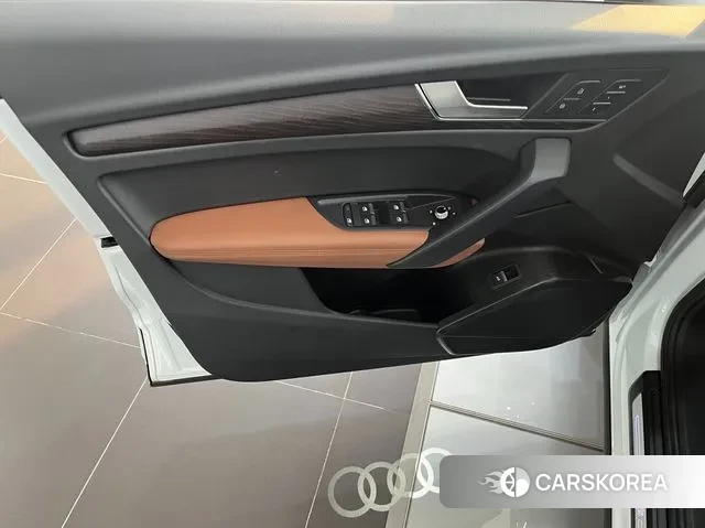 Audi Q5 (FY) 2022 Белый из Кореи, фото 3