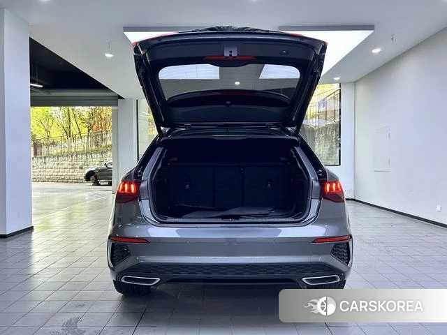 Audi A3 2022 Зеленый из Китая, фото 3