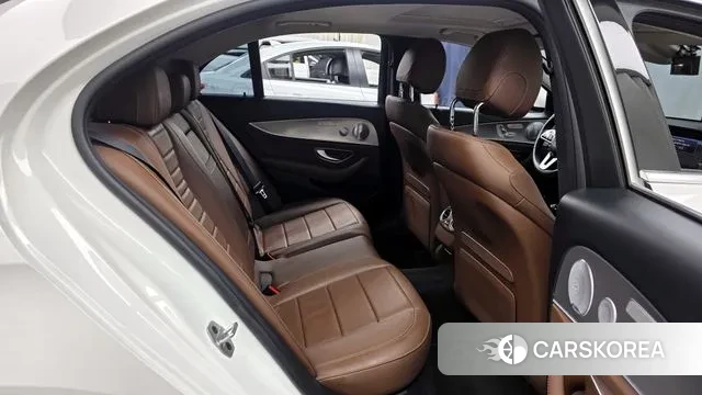 Mercedes-Benz E-Class W213 2020 Белый из Кореи, фото 3