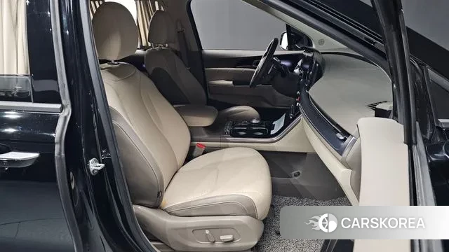 Kia Carnival 4th generation 2022 Черный из Кореи, фото 3