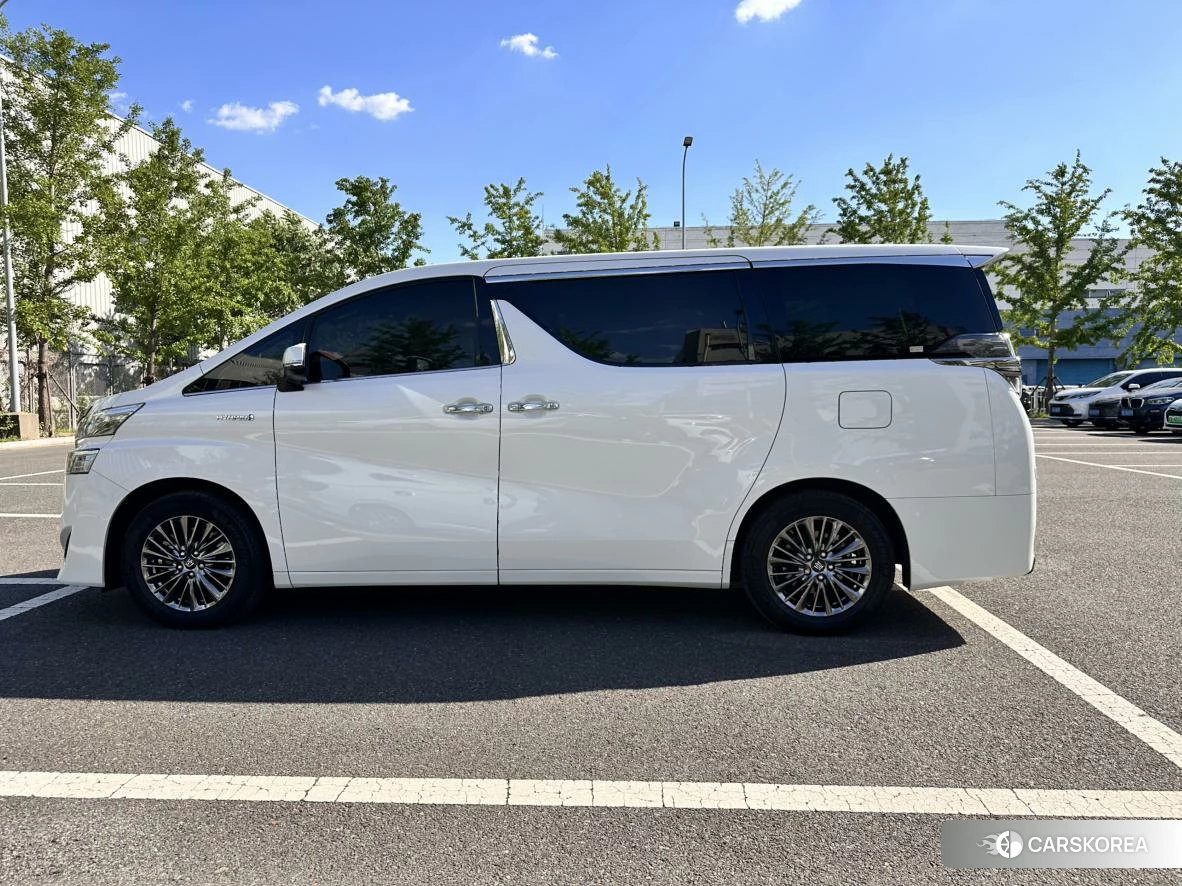 Toyota Wilfa 2021 Белый из Китая, фото 3