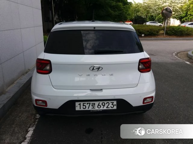 Hyundai Venue 2020 Белый из Кореи, фото 3