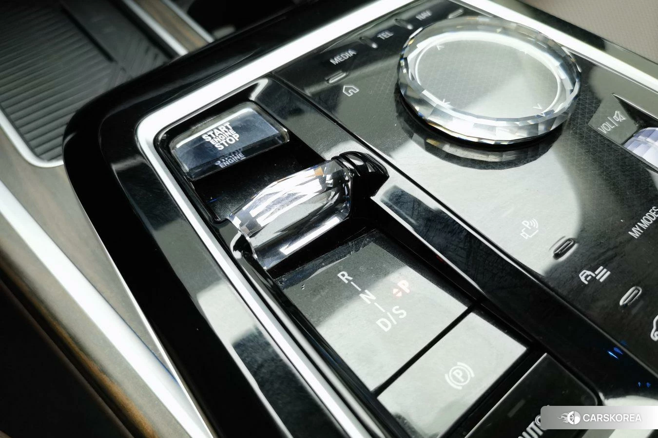 BMW 7 series 2022 Черный из Китая, фото 3