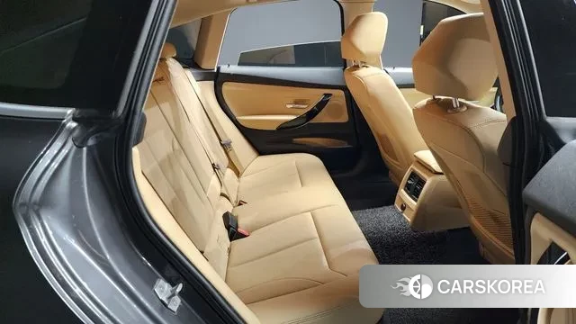 BMW 3 Series GT (F34) 2020 Серый из Кореи, фото 3