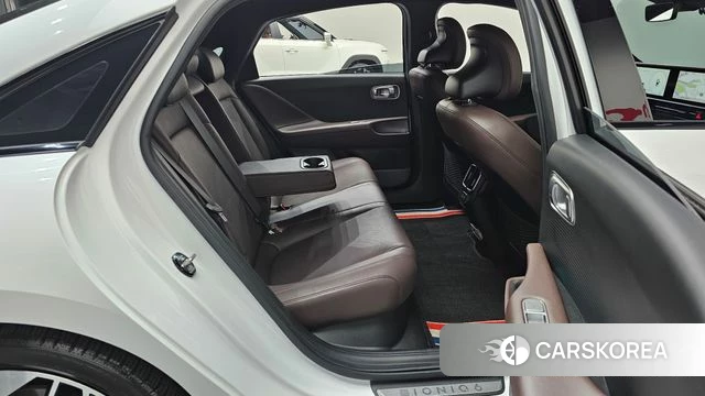 Hyundai Ionic 6 2022 Белый из Кореи, фото 3