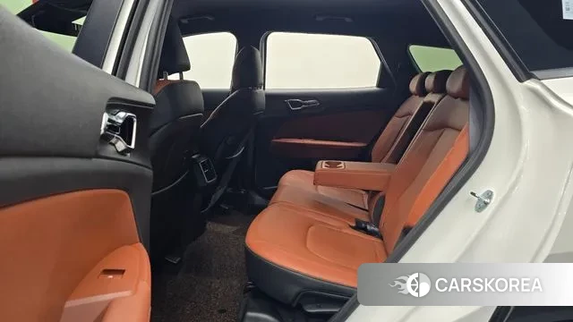 Kia The New Sportage 5th Generation 2025 Белый из Кореи, фото 3