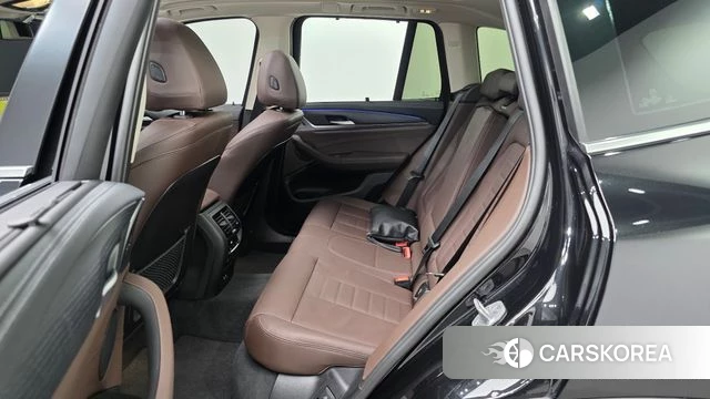 BMW X3 (G01) 2024 Черный из Кореи, фото 3