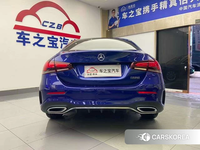 Mercedes-Benz Class A 2021 Синий из Китая, фото 3