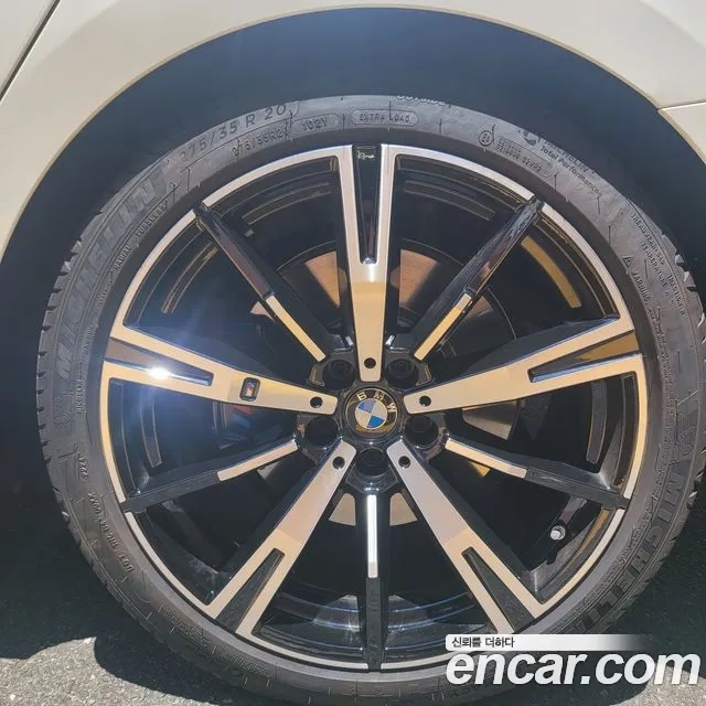 BMW 5 Series (G60) 2024 Белый из Кореи, фото 3