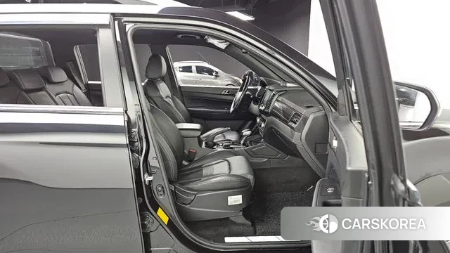 Ssangyong Rexton Sports Cannes 2020 Черный из Кореи, фото 3