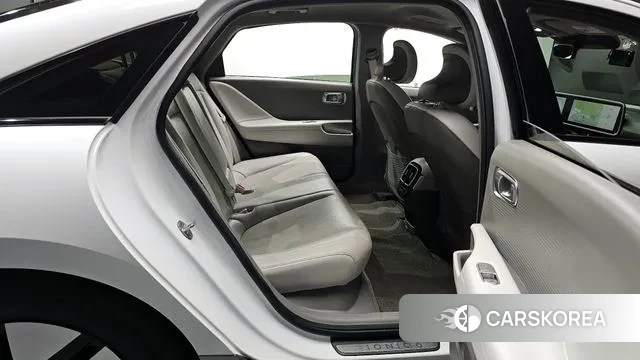 Hyundai Ionic 6 2022 Белый из Кореи, фото 3