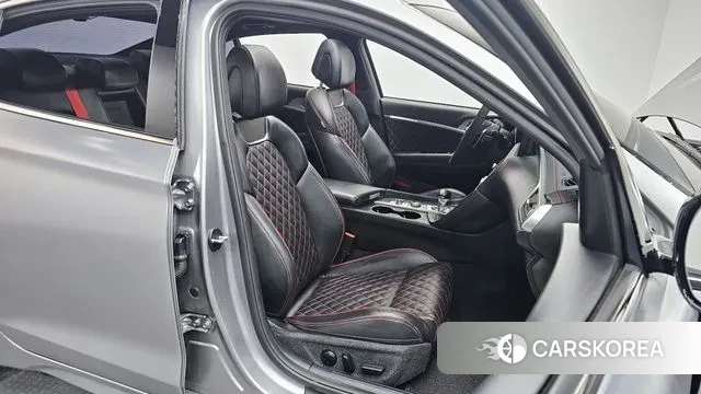 Genesis The New G70 2020 Серебряный из Кореи, фото 3