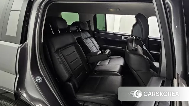 Hyundai Santa Fe (MX5) 2023 Серый из Кореи, фото 3