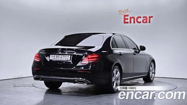 Mercedes-Benz E-Class W213 id 2704976 из Кореи 3