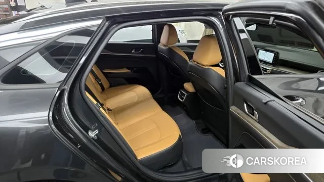 Kia K5 3rd generation 2023 Серый из Кореи, фото 3