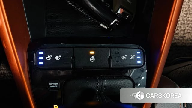 Kia Stonic 2018 Белый из Кореи, фото 3