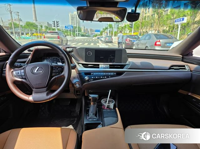 Lexus ES 2021 Шампань из Китая, фото 3