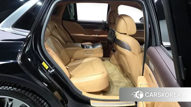 Genesis G90 (RS4) 2024 Черный из Кореи, фото 3