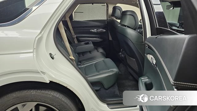 Genesis Electrified GV70 2022 Белый из Кореи, фото 3