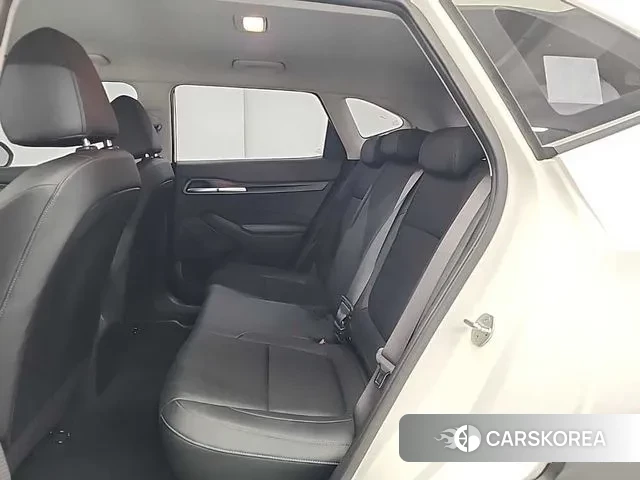 Kia Seltos 2022 Белый из Кореи, фото 3