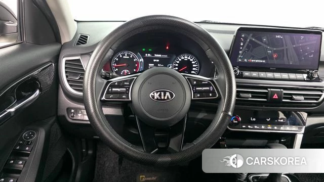 Kia Seltos 2021 Белый из Кореи, фото 3