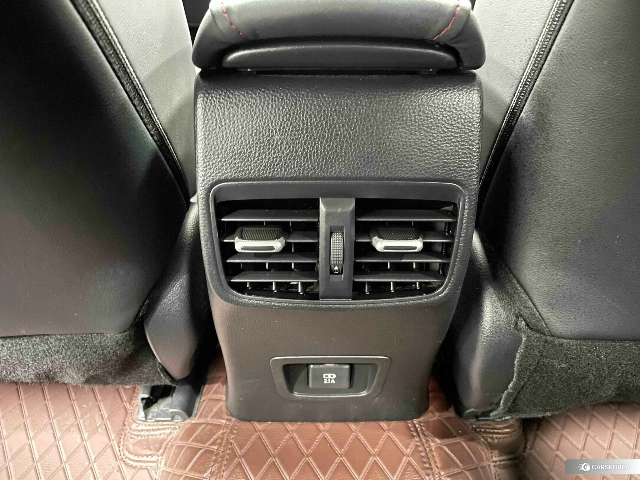 Toyota Lei Ling 2021 Красный из Китая, фото 3