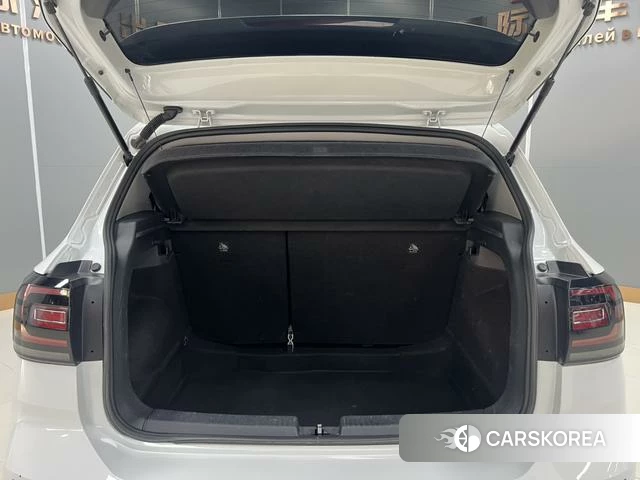 Volkswagen Exploring the shadow 2022 Белый из Китая, фото 3