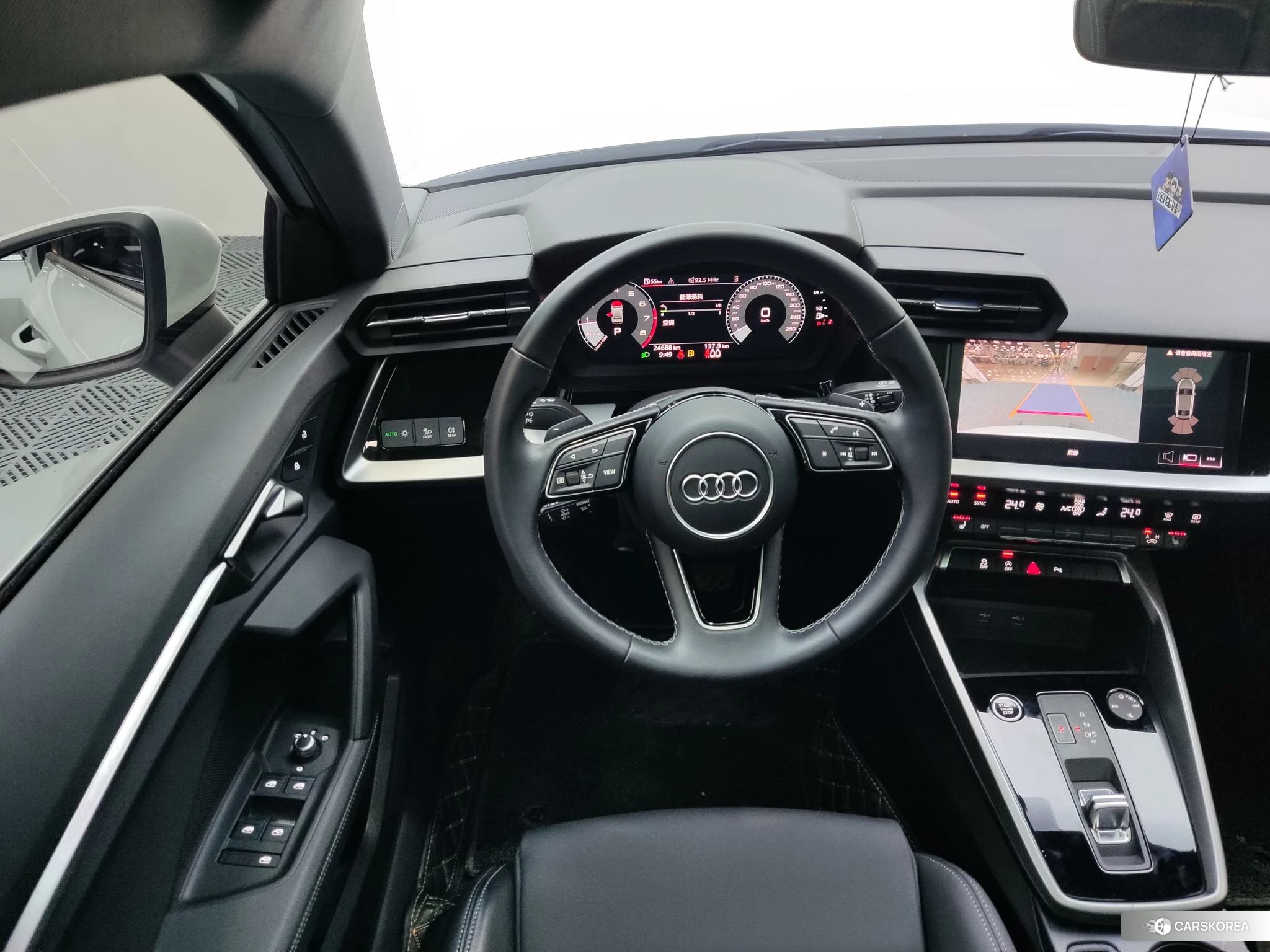 Audi A3 2023 Белый из Китая, фото 3