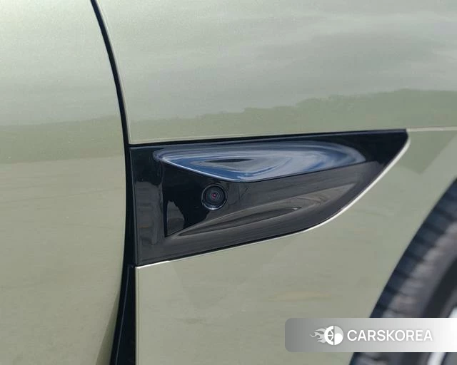 Xiaomi Car Xiaomi SU7 2025 Зеленый из Китая, фото 3