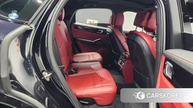 Porsche Cayenne (PO536) 2021 Черный из Кореи, фото 3