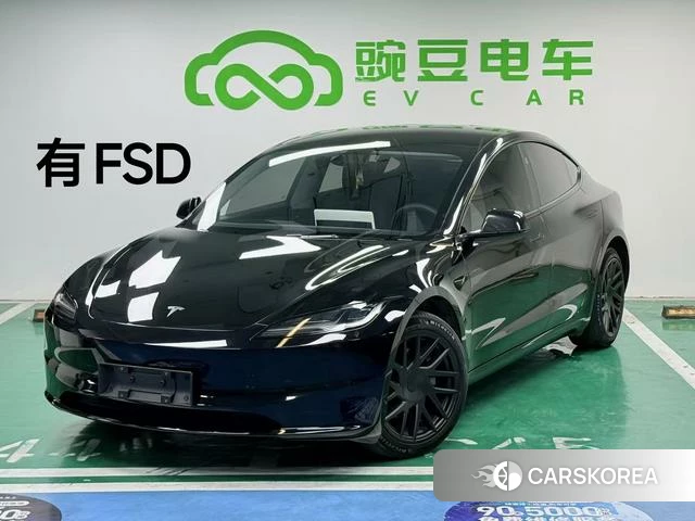 Tesla Model 3 2024 Черный из Китая, фото 3